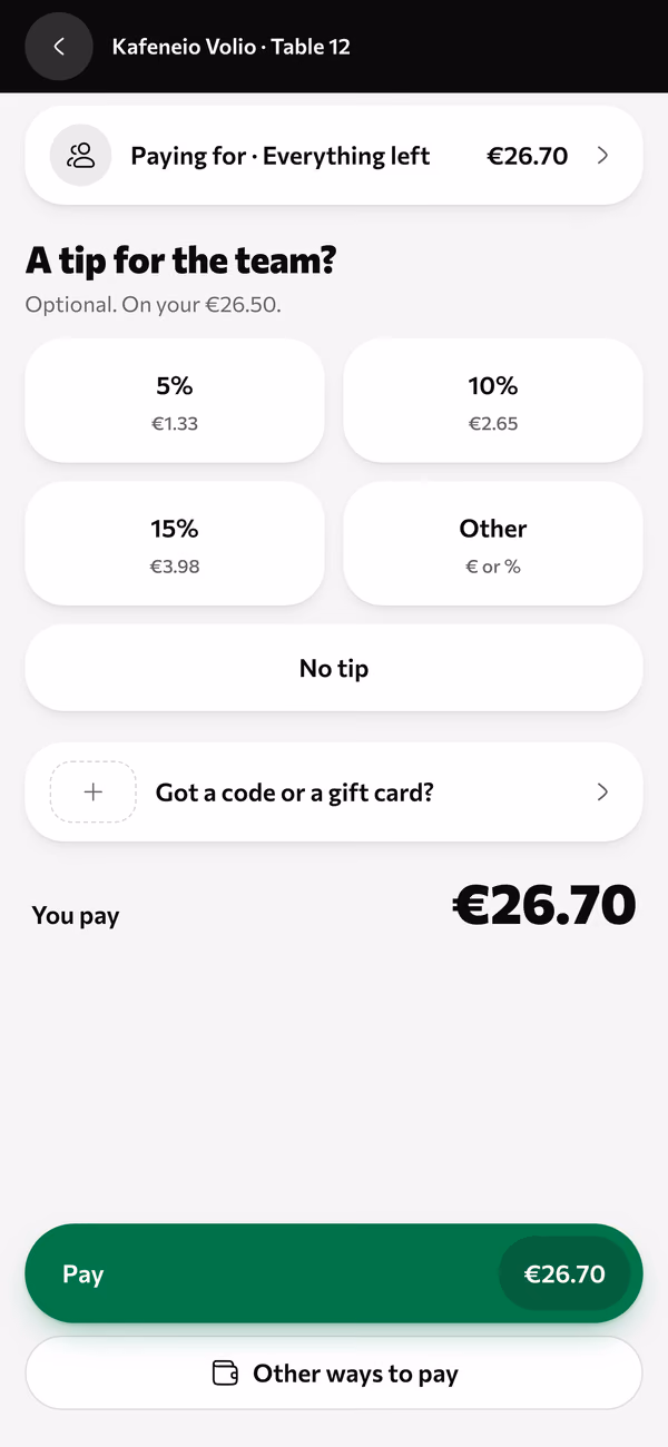 Paying at table 12 on a phone: everything left, €26.70, tip buttons of 5, 10 and 15 percent, and a Pay button